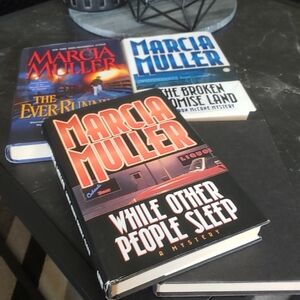New York Times Bestselling Author Marcia Muller's 4 Novel Hardcover Set.